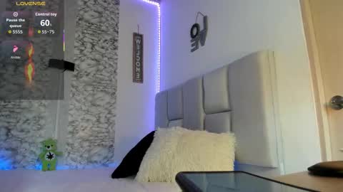 Sebas online show from 10-11-25, 02:26