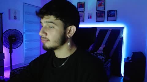 Snapshot of sebasxxl12 chatting on 10-10-25, 06:34 Sebas online show from 10-10-25, 06:34