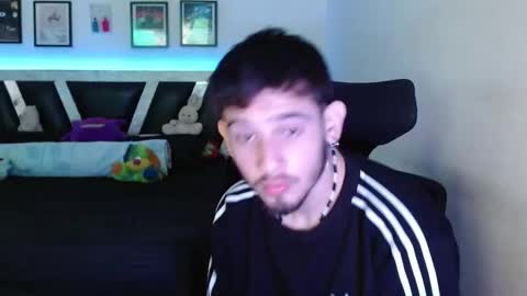 Sebas online show from 02-10-26, 06:23