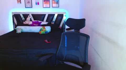 Sebas online show from 03-06-26, 06:04