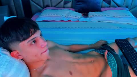 Sebastian online show from 09-11-25, 09:37