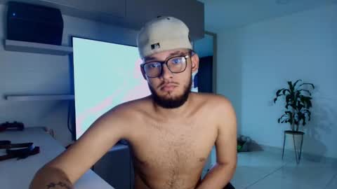 ryan miller online show from 09-27-25, 03:11