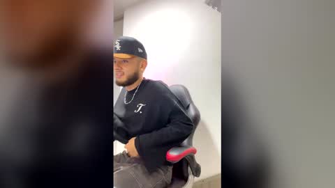 ryan miller online show from 02-03-26, 03:48