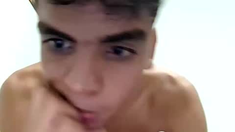 Snapshot of sebporta chatting on 12-22-25, 05:37 sebporta online show from 12-22-25, 05:37