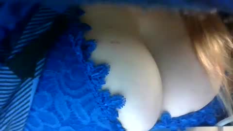 Snapshot of secret18slaveanon chatting on 12-14-25, 11:26 Sunny online show from 12-14-25, 11:26