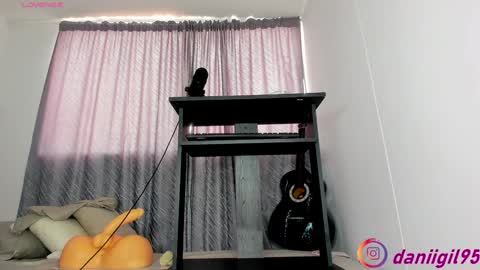 Snapshot of secret_daniell1 chatting on 12-13-24, 02:27 Daniela  online show from 12-13-24, 02:27