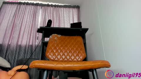 Snapshot of secret_daniell1 chatting on 01-25-25, 05:08 Daniela  online show from 01-25-25, 05:08