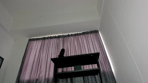 Snapshot of secret_daniell1 chatting on 02-19-25, 03:27 Daniela  online show from 02-19-25, 03:27