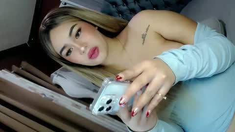 Chloe online show from 02-10-25, 10:30