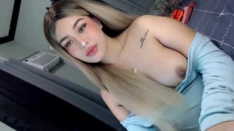 Chloe online show from 03-09-25, 05:11