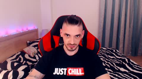 Snapshot of secret_sir chatting on 01-02-25, 02:11 Dean Carter online show from 01-02-25, 02:11