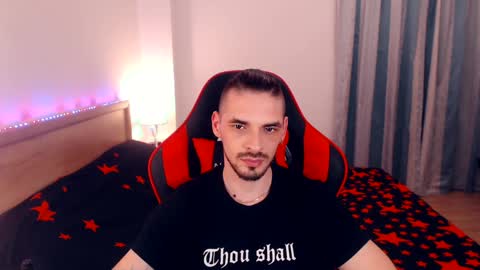 Snapshot of secret_sir chatting on 01-10-25, 11:39 Dean Carter online show from 01-10-25, 11:39