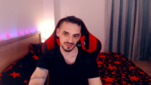 Snapshot of secret_sir chatting on 01-14-25, 12:43 Dean Carter online show from 01-14-25, 12:43