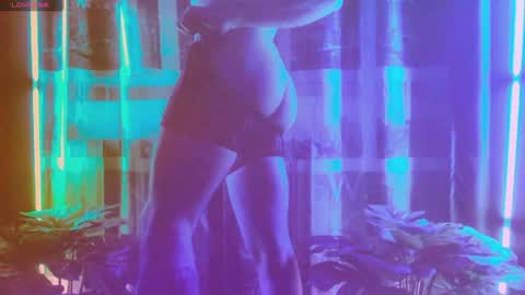 Snapshot of secret_sir chatting on 01-21-25, 11:55 Dean Carter online show from 01-21-25, 11:55