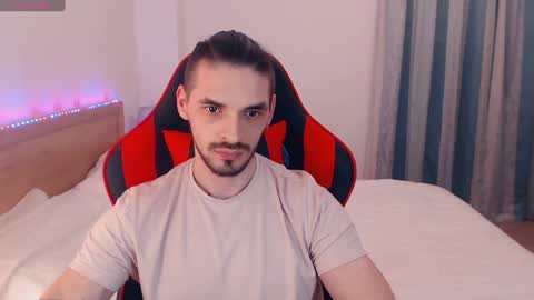 Snapshot of secret_sir chatting on 01-27-25, 01:37 Dean Carter online show from 01-27-25, 01:37