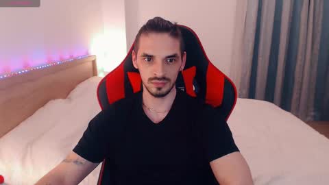 Snapshot of secret_sir chatting on 02-11-25, 02:14 Dean Carter online show from 02-11-25, 02:14