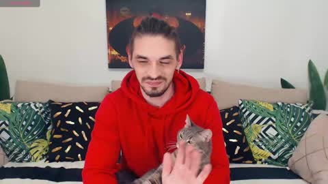 Snapshot of secret_sir chatting on 02-11-25, 11:33 Dean Carter online show from 02-11-25, 11:33