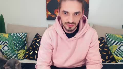 Snapshot of secret_sir chatting on 02-21-25, 02:06 Dean Carter online show from 02-21-25, 02:06