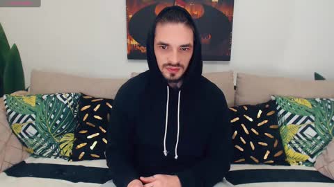 Snapshot of secret_sir chatting on 02-24-25, 02:58 Dean Carter online show from 02-24-25, 02:58