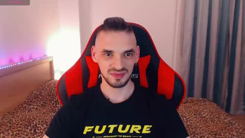 Snapshot of secret_sir chatting on 02-28-25, 12:43 Dean Carter online show from 02-28-25, 12:43