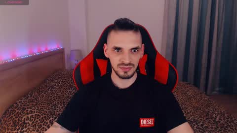 Snapshot of secret_sir chatting on 03-03-25, 11:03 Dean Carter online show from 03-03-25, 11:03