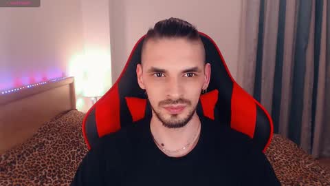 Snapshot of secret_sir chatting on 03-07-25, 11:05 Dean Carter online show from 03-07-25, 11:05