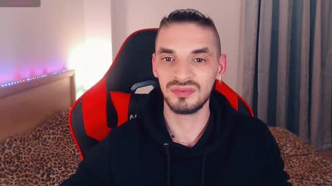 Snapshot of secret_sir chatting on 03-09-25, 02:39 Dean Carter online show from 03-09-25, 02:39