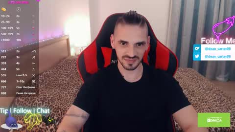 Snapshot of secret_sir chatting on 11-15-25, 11:43 Dean Carter online show from 11-15-25, 11:43