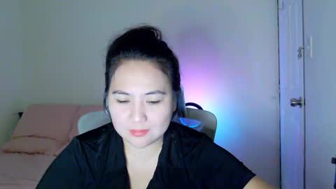 Snapshot of secretlover010101 chatting on 03-19-26, 02:26 MILAN online show from 03-19-26, 02:26