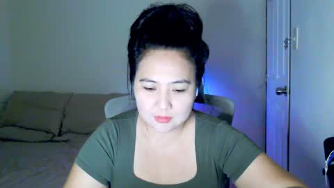 Snapshot of secretlover010101 chatting on 04-01-26, 06:36 MILAN online show from 04-01-26, 06:36