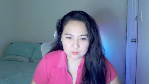 Snapshot of secretlover010101 chatting on 04-14-26, 06:41 MILAN online show from 04-14-26, 06:41