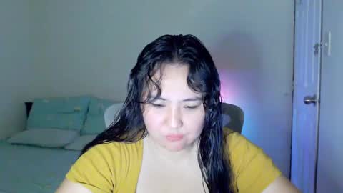 Snapshot of secretlover010101 chatting on 04-21-26, 06:52 MILAN online show from 04-21-26, 06:52