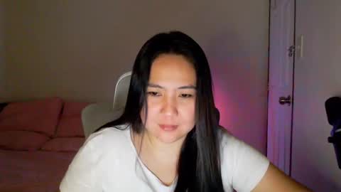Snapshot of secretlover010101 chatting on 04-26-26, 09:29 MILAN online show from 04-26-26, 09:29