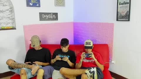 secretluna_ online show from 03-31-26, 05:02