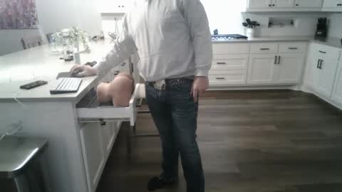 Snapshot of secretlyseductive9399 chatting on 01-11-25, 05:10 secretlyseductive9399 online show from 01-11-25, 05:10