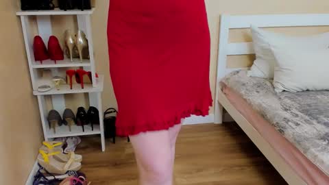 seductive_foxy_ online show from 03-16-26, 12:27