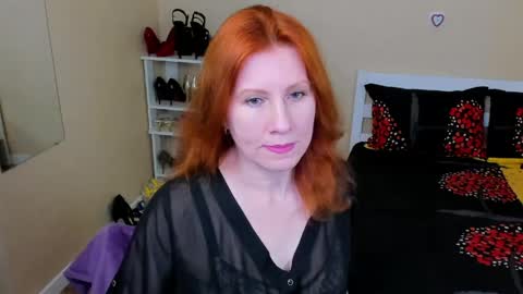 seductive_foxy_ online show from 04-26-26, 02:42