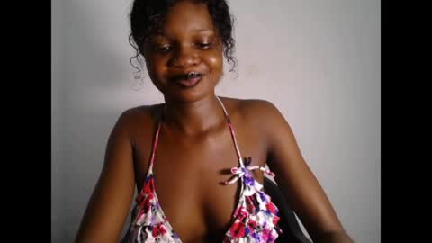 seductive_sugar247 online show from 04-30-26, 02:45