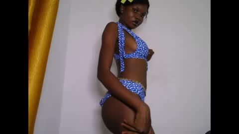 seductive_sugar247 online show from 05-04-26, 04:47