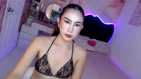 Vanessa online show from 05-15-26, 11:45