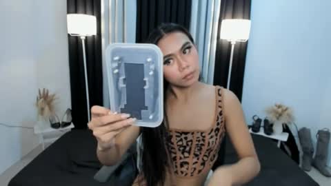 Julia online show from 07-13-26, 10:40