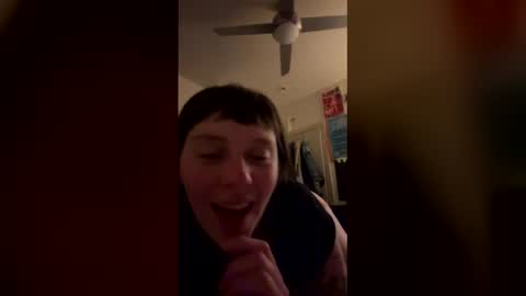 seductivelittlemave99 online show from 04-17-26, 09:01