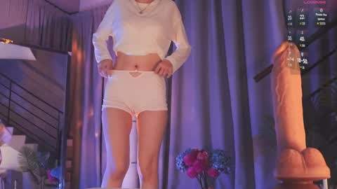 Snapshot of seduza_hyun chatting on 09-17-25, 07:26 Chia online show from 09-17-25, 07:26