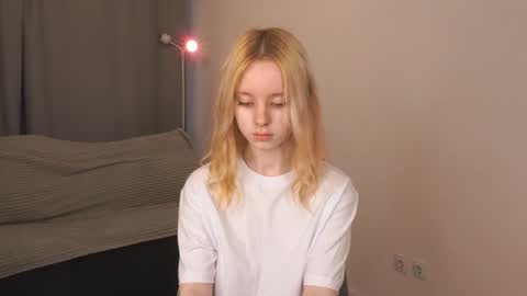 See Its honey bunny  im Lana online show from 06-07-26, 04:22