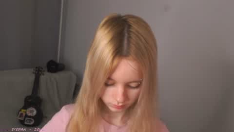 See Its honey bunny  im Lana online show from 06-20-26, 05:27