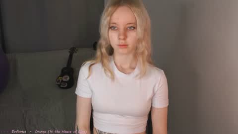 See Its honey bunny  im Lana online show from 06-26-26, 04:11