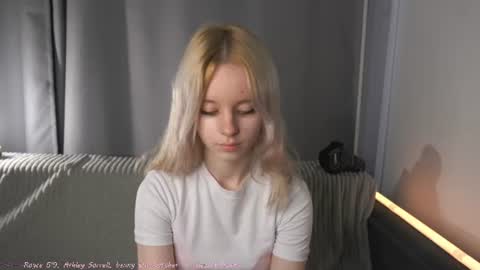 See Its honey bunny  im Lana online show from 07-03-26, 04:13