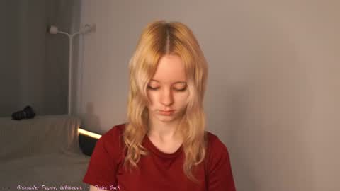 See Its honey bunny  im Lana online show from 07-14-26, 04:23