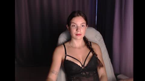 Snapshot of seeemily chatting on 06-02-26, 07:54 Emily online show from 06-02-26, 07:54