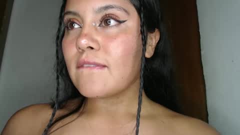 Snapshot of selena__angel chatting on 03-10-25, 05:00 Gaby  but call me selena  instagram sele04angel1 online show from 03-10-25, 05:00